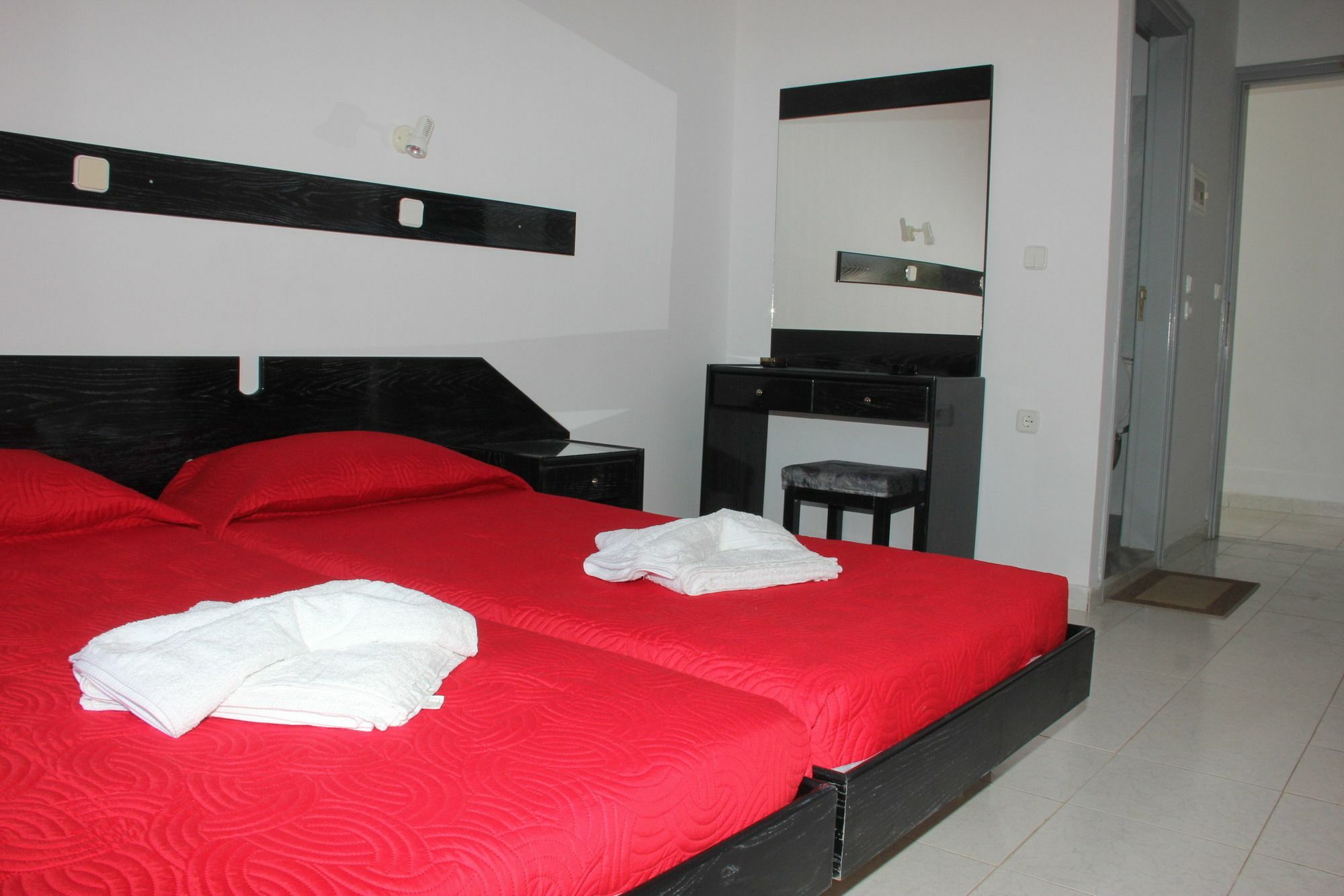 Hotel Ikaros Archangelos  Ngoại thất bức ảnh
